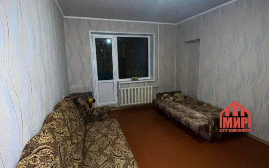 1 комн., Артёма, 36м2, 2/9 — Фото 2