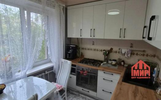 Продам 2-х комнатную г.Мариуполь Кирова