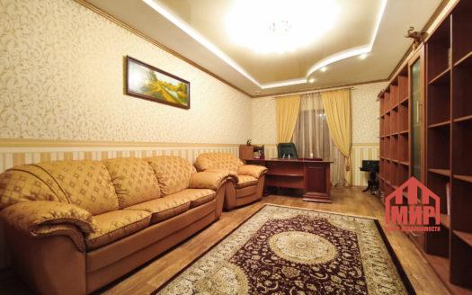 Дом 2-х этажный 226кв.м. ул. Звягильского, Гладковка
